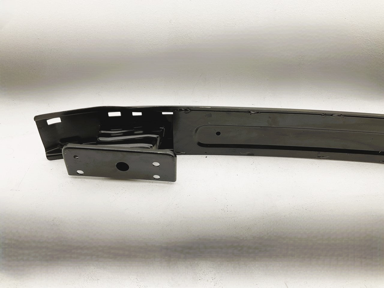 FT1106100 Rear Bumper Reinforcement Beam Mount Bracket For 2012-2019 FIAT 500E