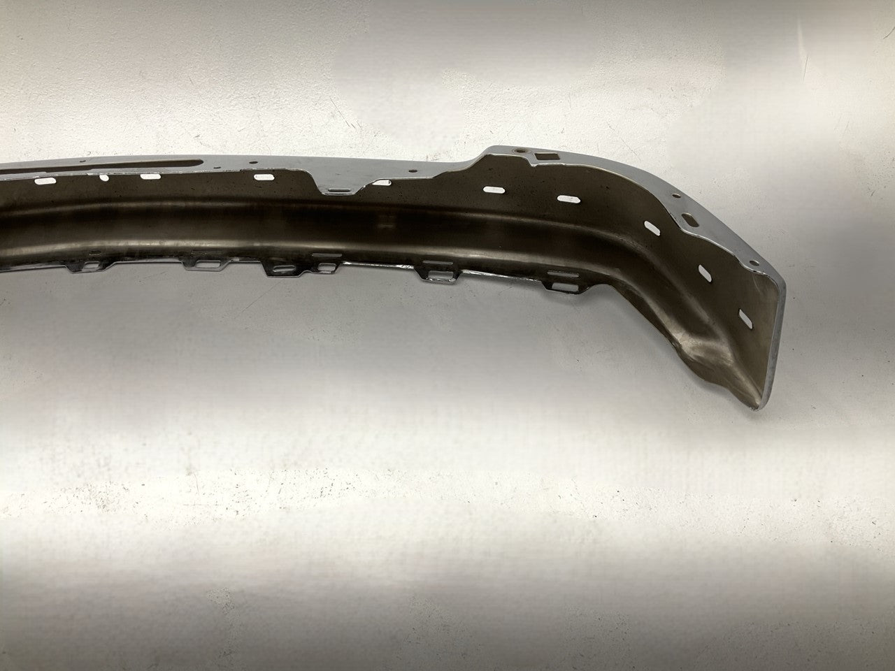 AFTERMARKET Front Chrome Bumper 1998-2005 Chevy Blazer, S10 - GM1002368