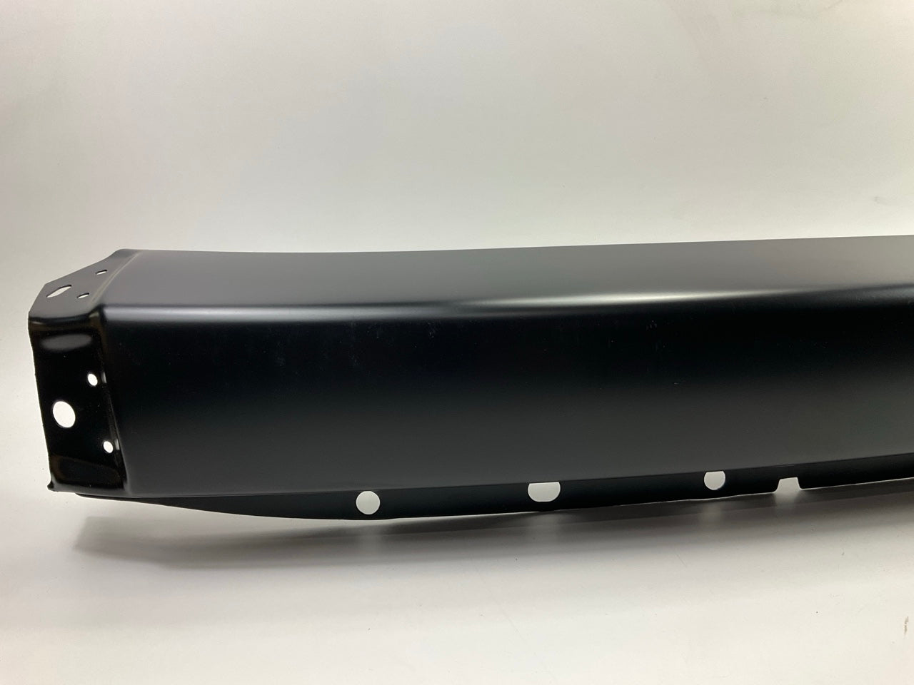 NEW Front Bumper Impact Face Bar 2007-2013 Chevy Silverado 1500 GMC Sierra 1500