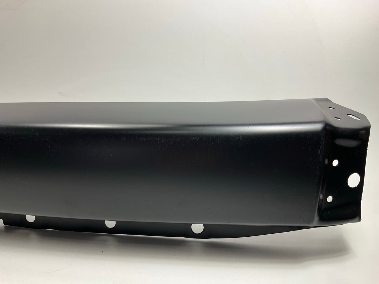 NEW Front Bumper Impact Face Bar 2007-2013 Chevy Silverado 1500 GMC Sierra 1500