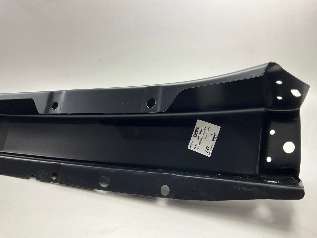 NEW Front Bumper Impact Face Bar 2007-2013 Chevy Silverado 1500 GMC Sierra 1500