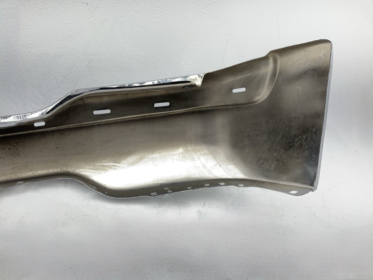 NEW AFTERMARKET Chrome Front Bumper 1999-2002 GMC Sierra 1500 2500 3500 Pickup