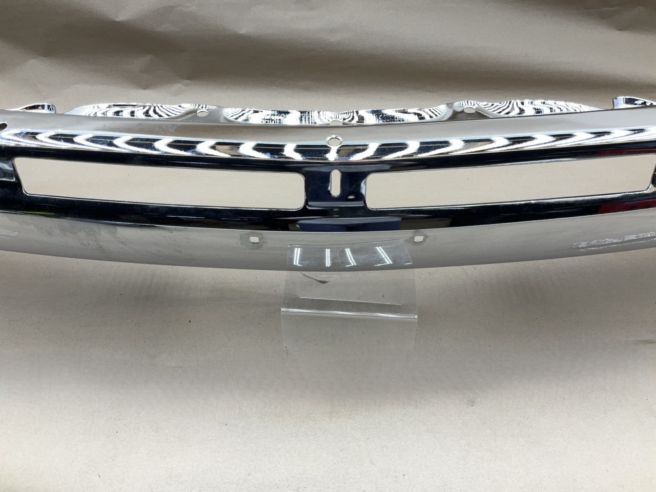 NEW GM1003127 Front Chrome Steel Bumper 1999-2002 Silverado 1500, 00-06 Suburban