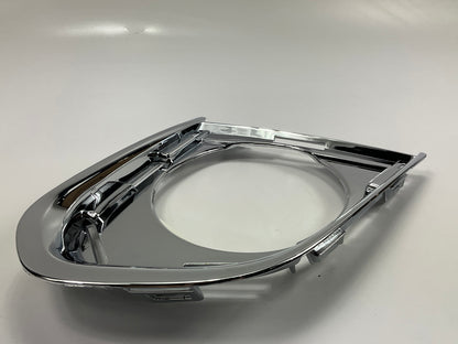 NEW AFTERMARKET Front Right Bumper Fog Light Trim Bezel 13-16 Chevrolet Trax