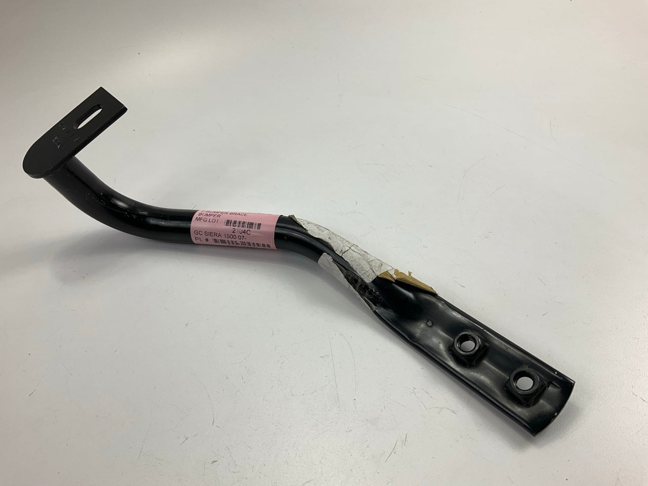 New GM1042107 Front Left Driver Side Bumper Bracket 07-13 Silverado Sierra 1500