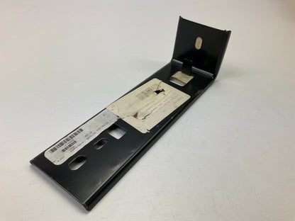NEW AFTERMARKET - Front Center Bumper Retainer Bracket GM1065115