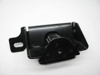 New Front Right Bumper Bracket GM1067147 For 2003-2006 Silverado Sierra 1500