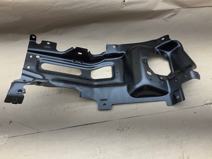 NEW Bumper Face Bar Bracket Outer Front Right 2015-2019 Silverado 2500 3500 HD