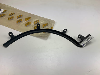 NEW, AFTERMARKET Front Right Side Bumper To Body Filler Panel 07-10 Silverado