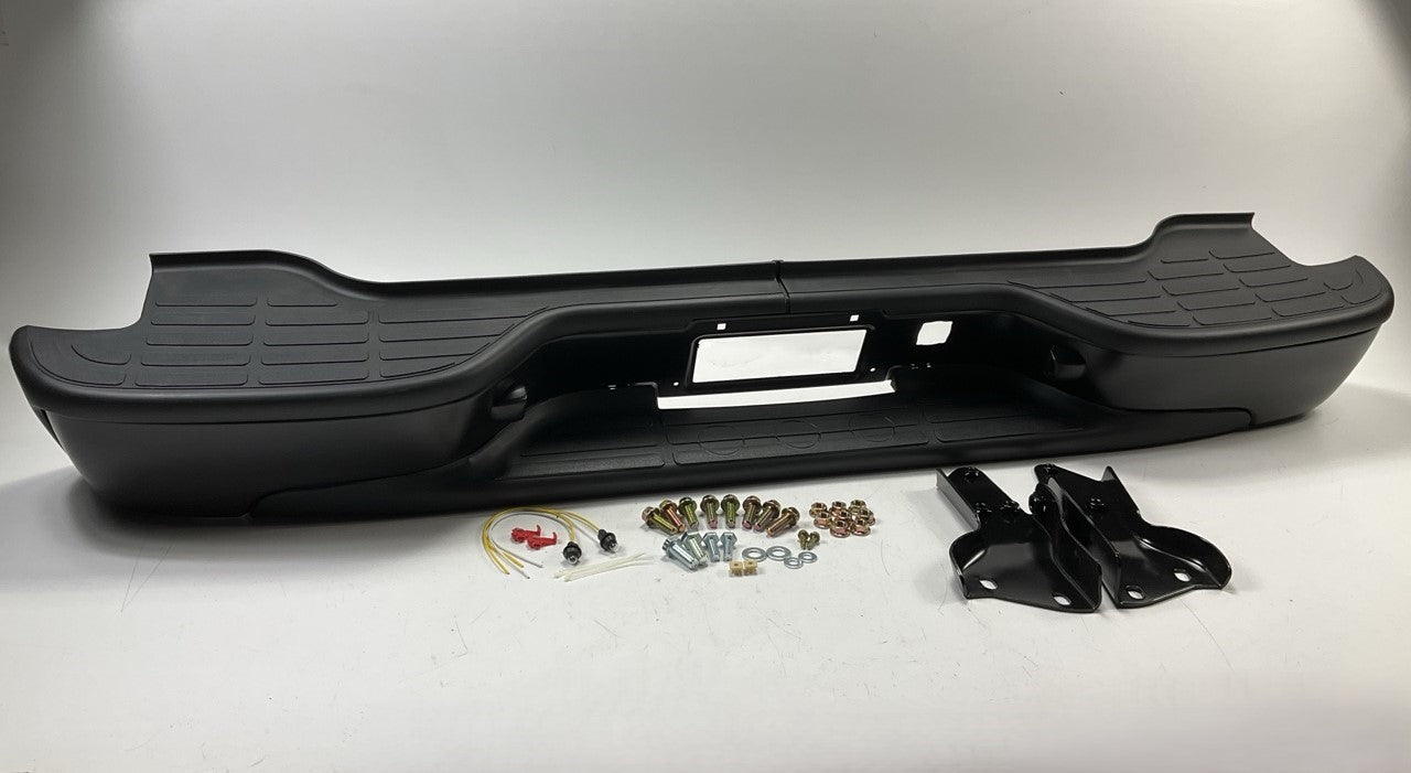 SCRATCHED -NEW  AFTERMARKET GM1101115 Rear Bumper For 00-06 Tahoe, Yukon