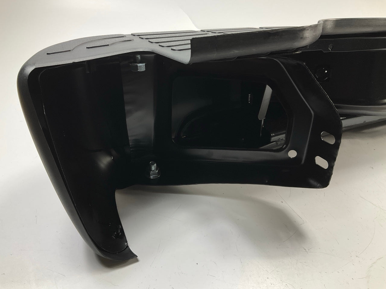 SCRATCHED -NEW  AFTERMARKET GM1101115 Rear Bumper For 00-06 Tahoe, Yukon
