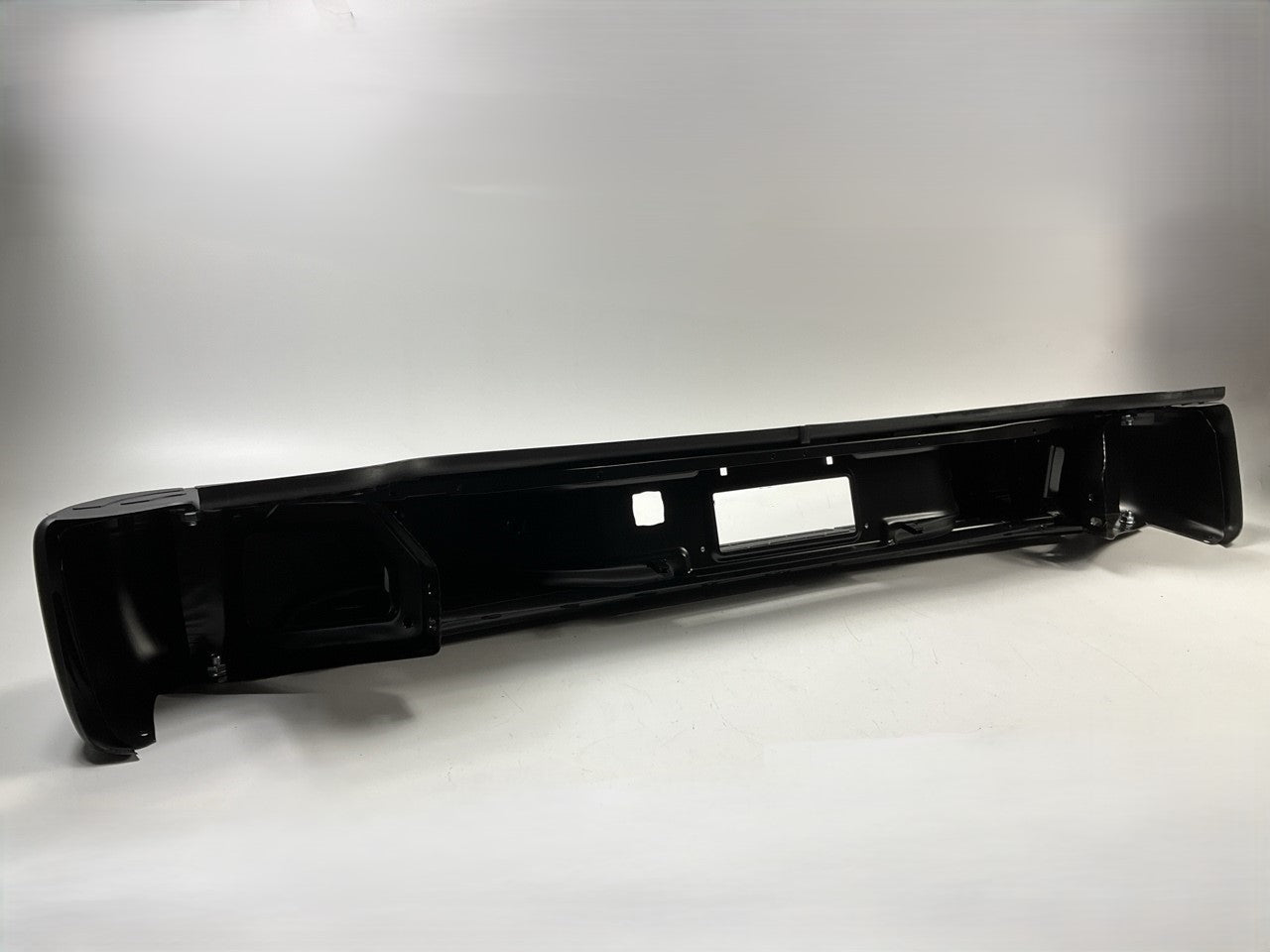 Missing Some Hardware - NEW AFTERMARKET GM1101115 Rear Bumper 00-06 Tahoe Yukon