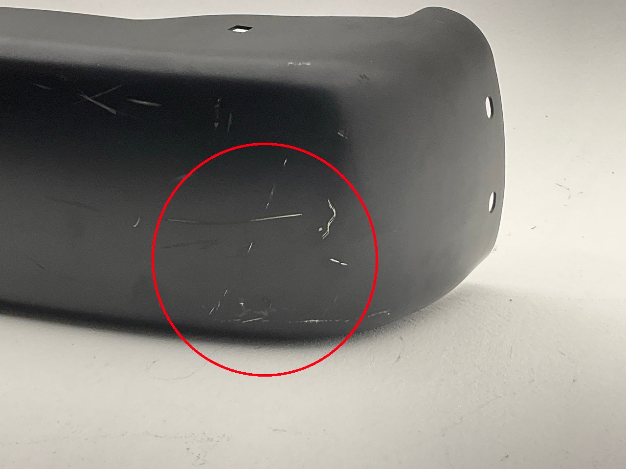 SURFACE SCRATCHES - AFTERMARKET GM1102398 Rear Bumper Face Bar