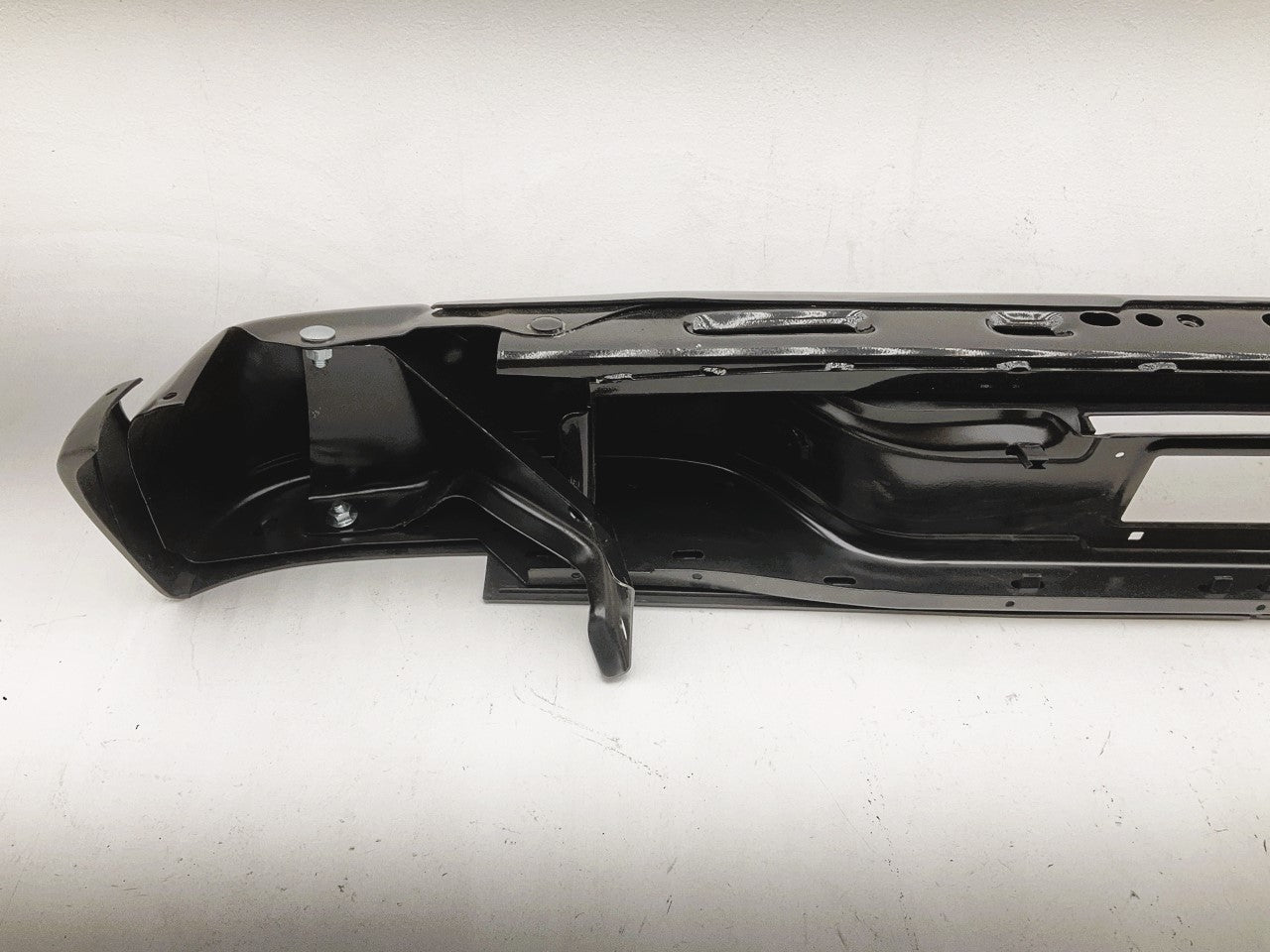 NEW AFTERMARKET GM1103125 Rear Bumper - 1999-2005 Chevy Silverado, Sierra 1500