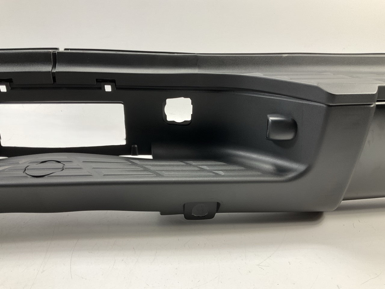 GM1103152 Rear Step Bumper W/sensor Holes - 07-10 Silverado Sierra 2500 3500 HD