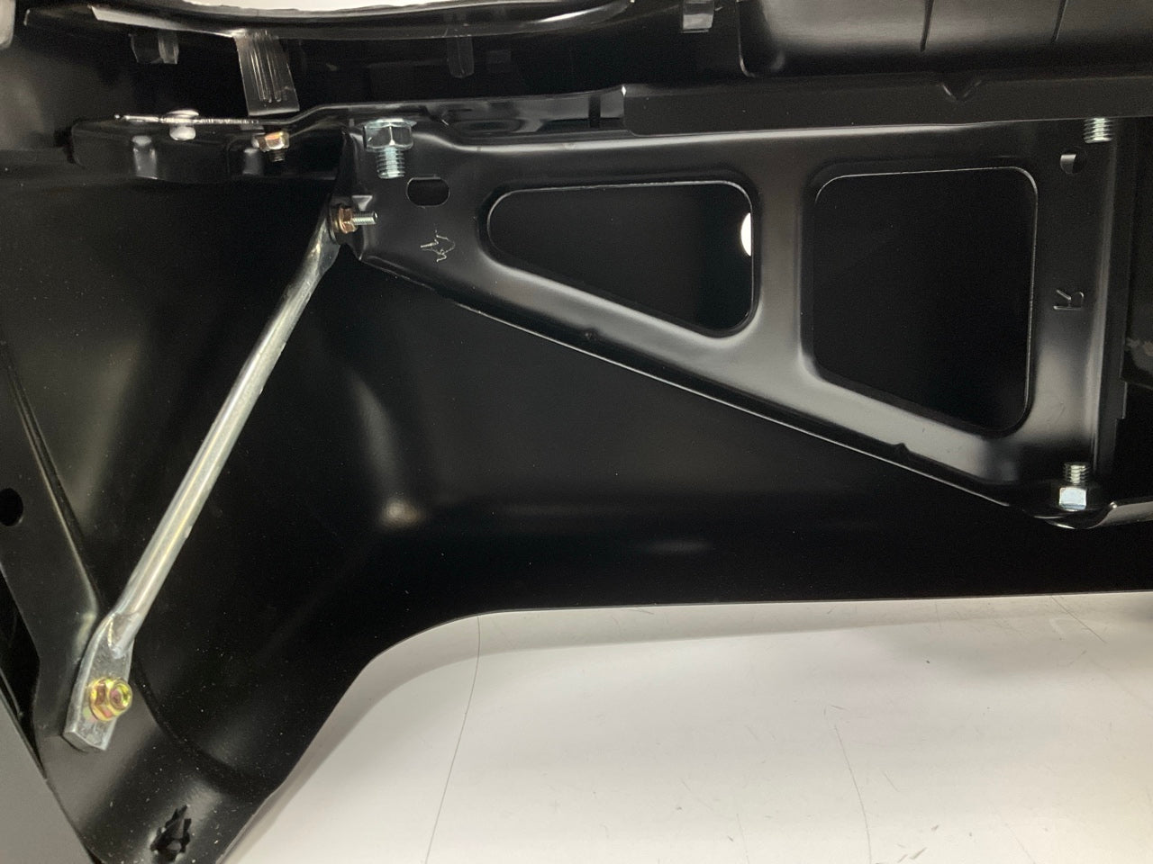 GM1103152 Rear Step Bumper W/sensor Holes - 07-10 Silverado Sierra 2500 3500 HD