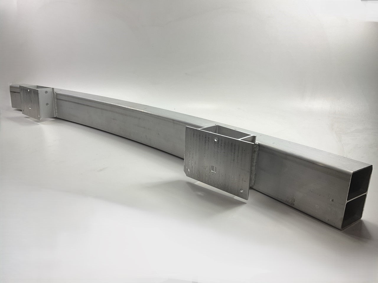 NEW AFTERMARKET Rear Bumper Impact Bar For 2006-2011 Cadillac DTS GM1106680