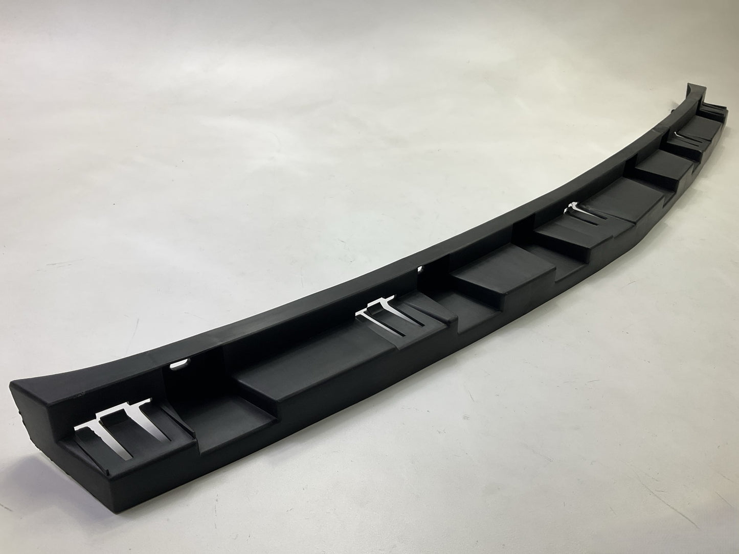NEW AFTERMARKET Rear Bumper Retainer 2009-2012 Chevrolet Traverse - 20954461