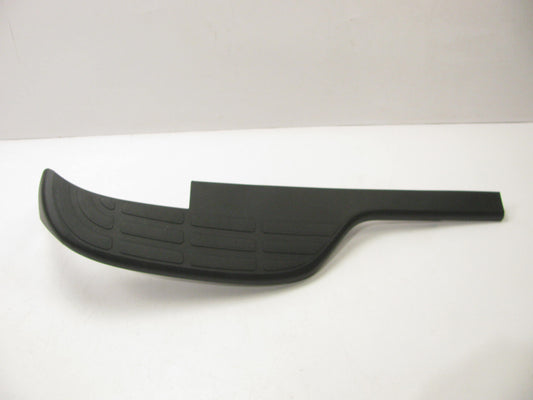 NEW - AFTERMARKET GM1191136 Rear Left Bumper Step Pad For 99-04 Silverado Sierra