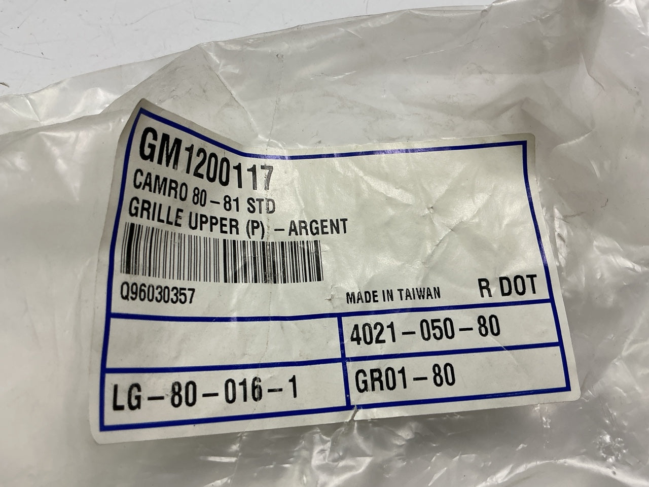 NEW AFTERMARKET GM1200117 Grille - 1980-1981 Chevy Camaro RS