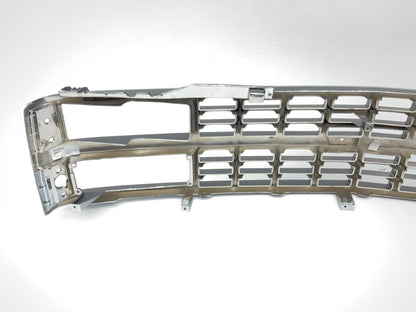 NEW AFTERMARKET GM1200142 Chrome Grille Shell - 1988-1993 Chevy C1500 C2500 3500