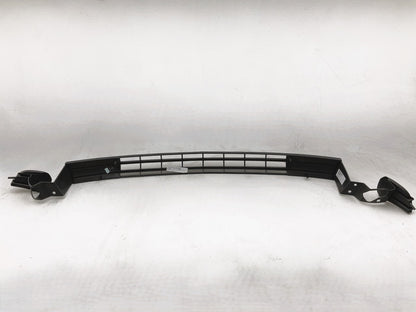NEW GM1200536 Grille For 04-05 Malibu / Maxx LT Textured With Fog Lamp Hole