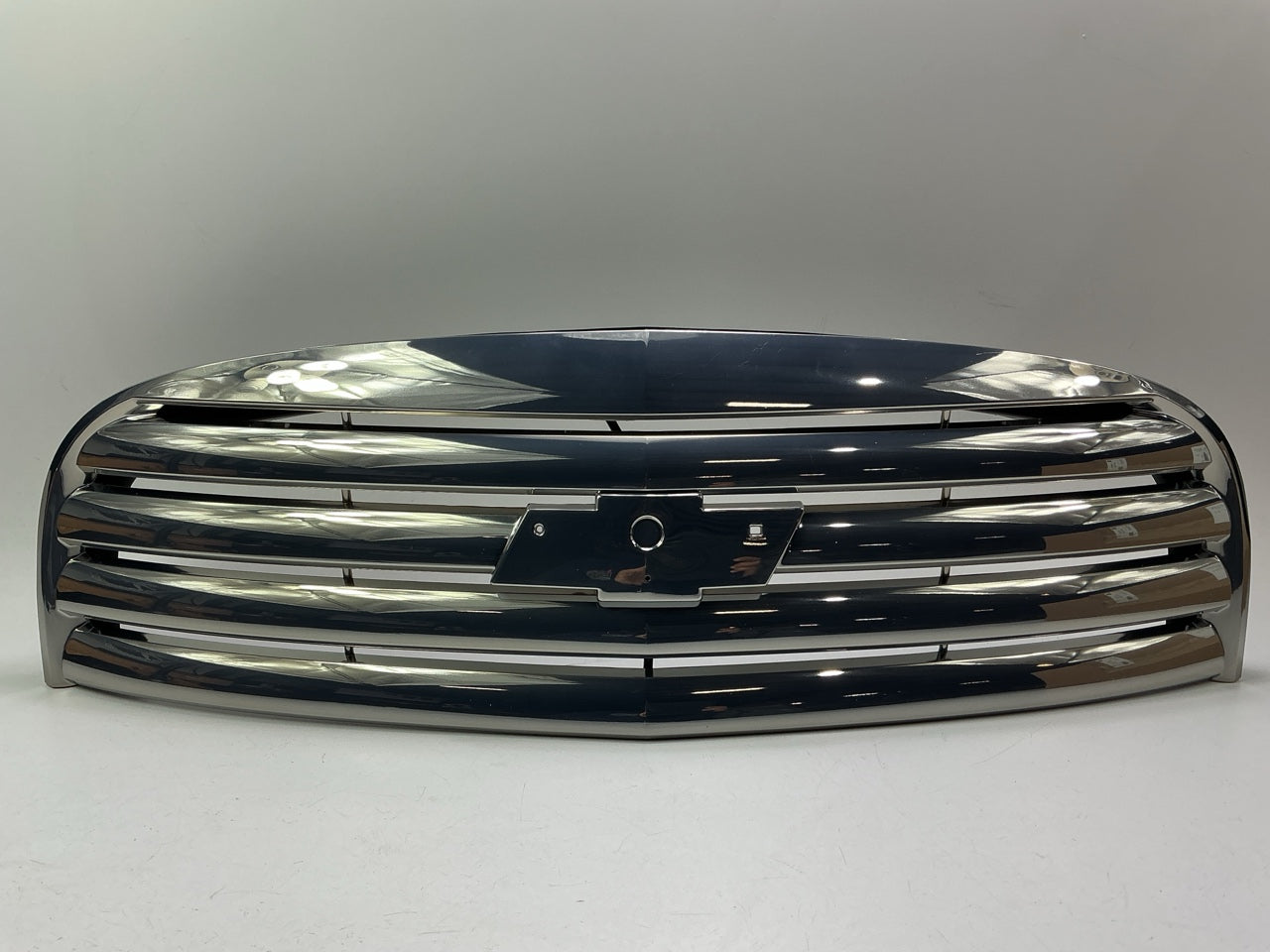 NEW AFTERMARKET GM1200626 Chrome Grille For 2006-2011 Chevrolet HHR