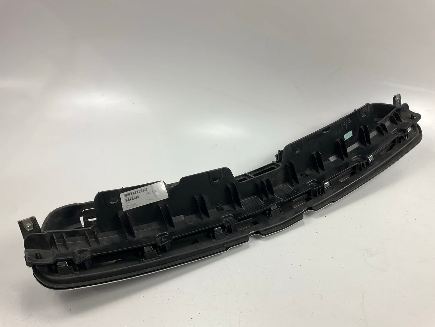 NEW AFTERMARKET GM1200715 Grille For 2013-2016 Chevrolet Trax