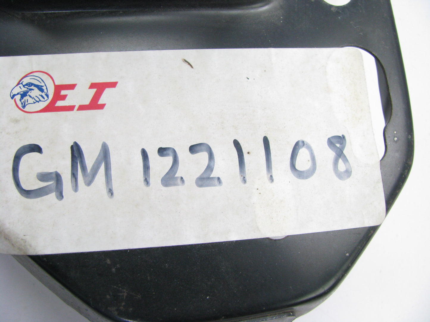 AFTERMARKET - GM1221108 RIGHT Headlight Lamp Mounting Panel Bracket