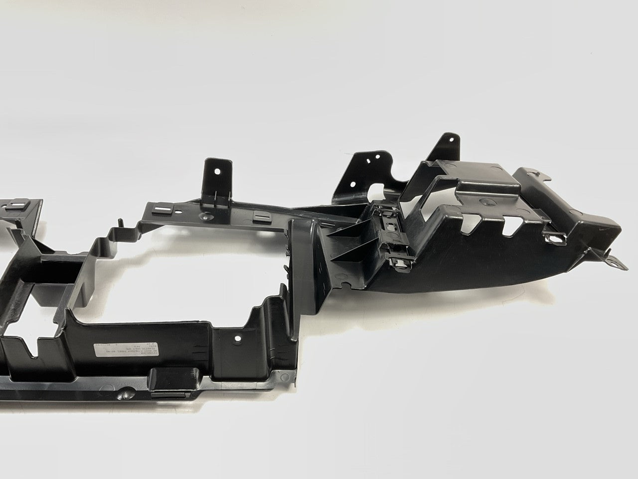 NEW AFTERMARKET GM1221126 Headlight Header Panel Nose For 2002-2009 GMC Envoy