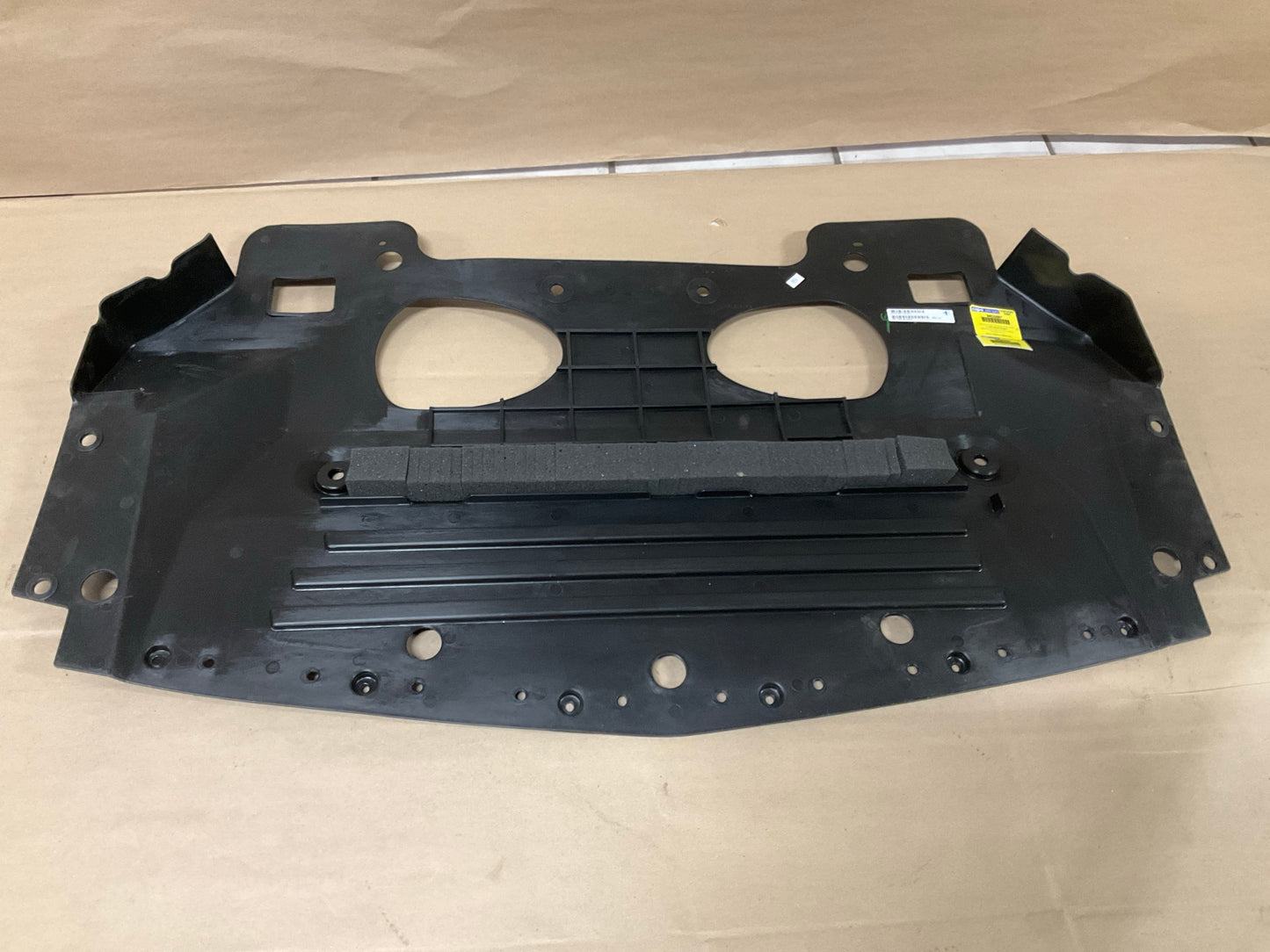 NEW AFTERMARKET GM1228126 Plastic Belly Pan Splash Shield 2005-2009 Cadillac STS