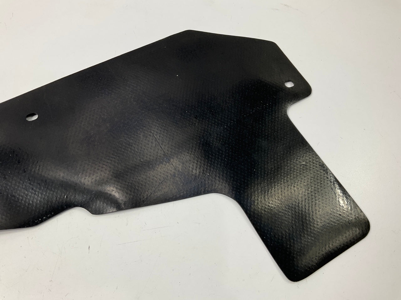 NEW AFTERMARKET Front Fender Splash Shield For Cadillac 08 CTS, 08-11 STS