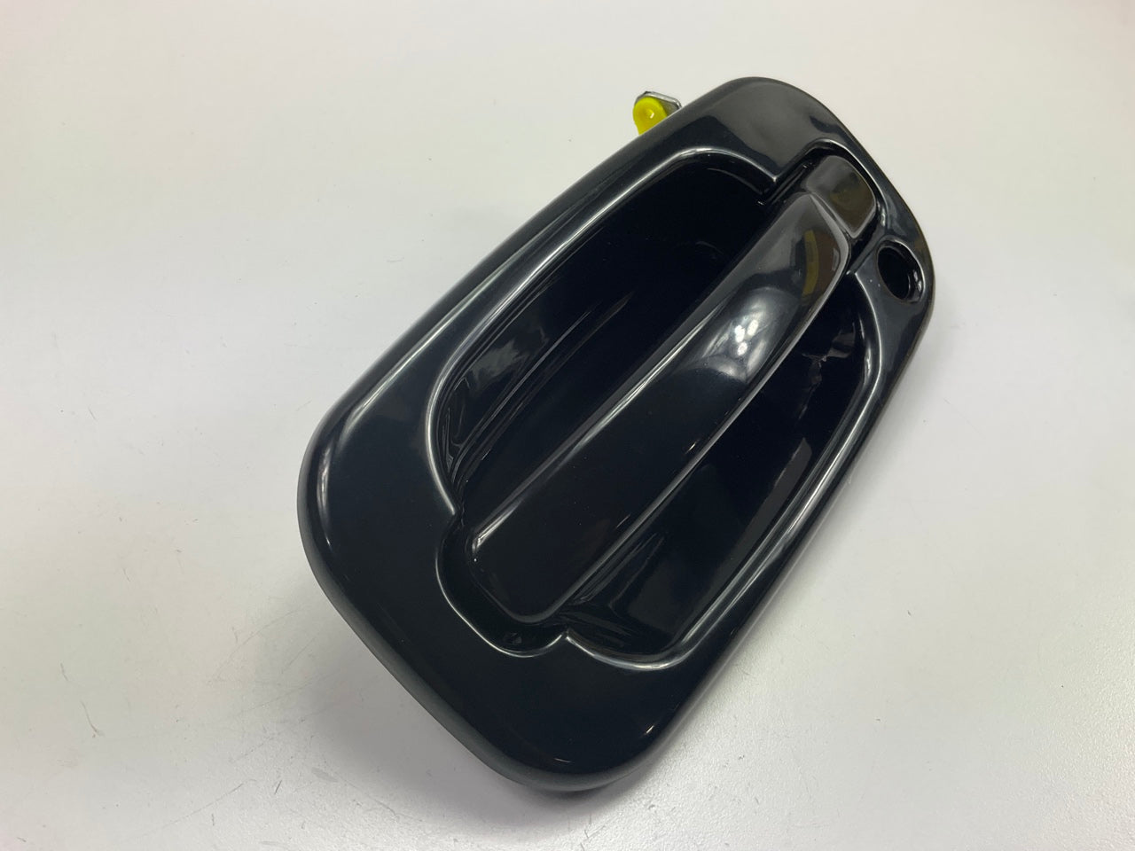 NEW AFTERMARKET Front Left Exterior Door Handle For 99-06 Escalade Silverado