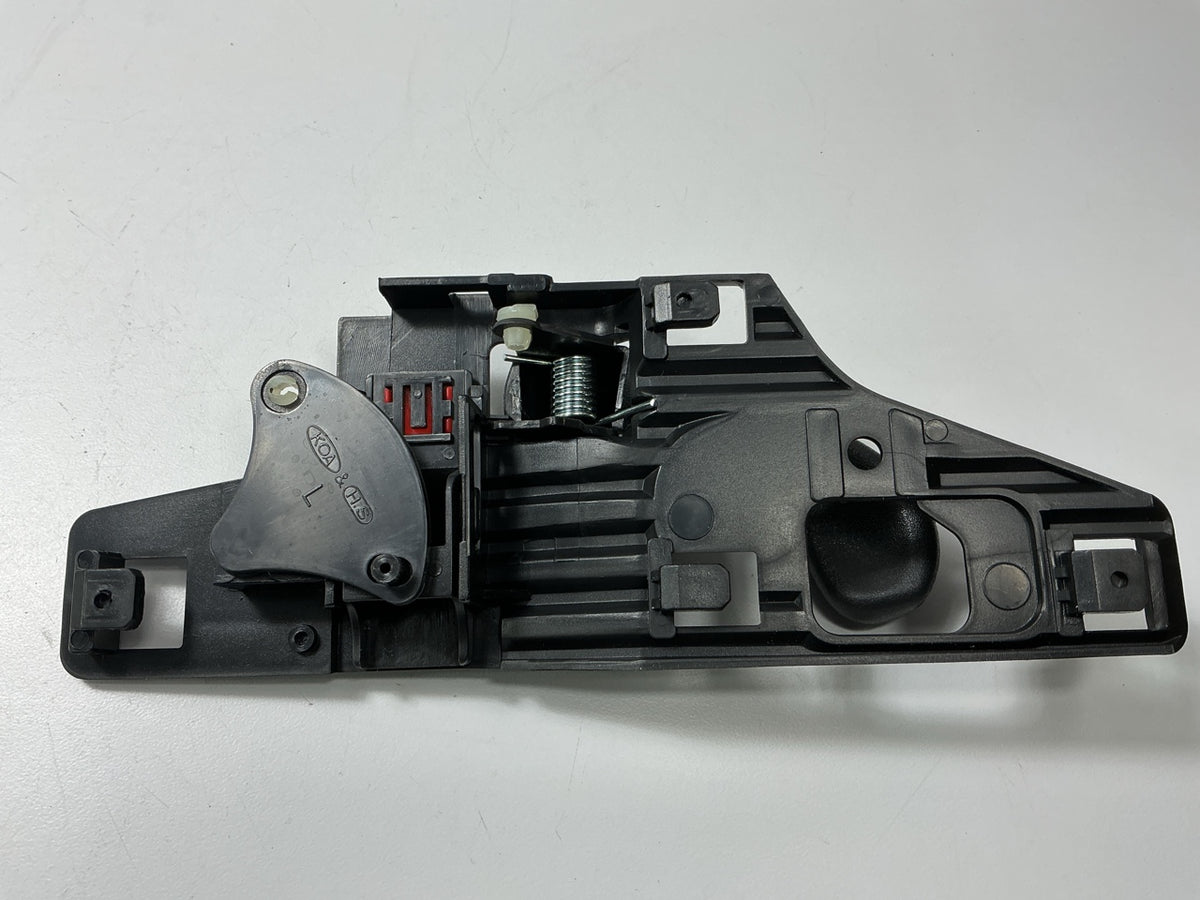 NEW AFTERMARKET GM1352126 Front Left Interior Door Handle, 15100654