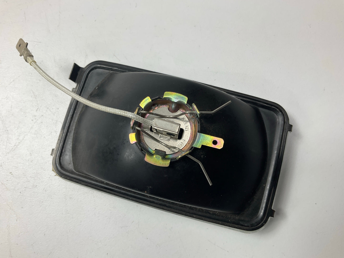 NEW Aftermarket GM2596101 Fog Light Lamp