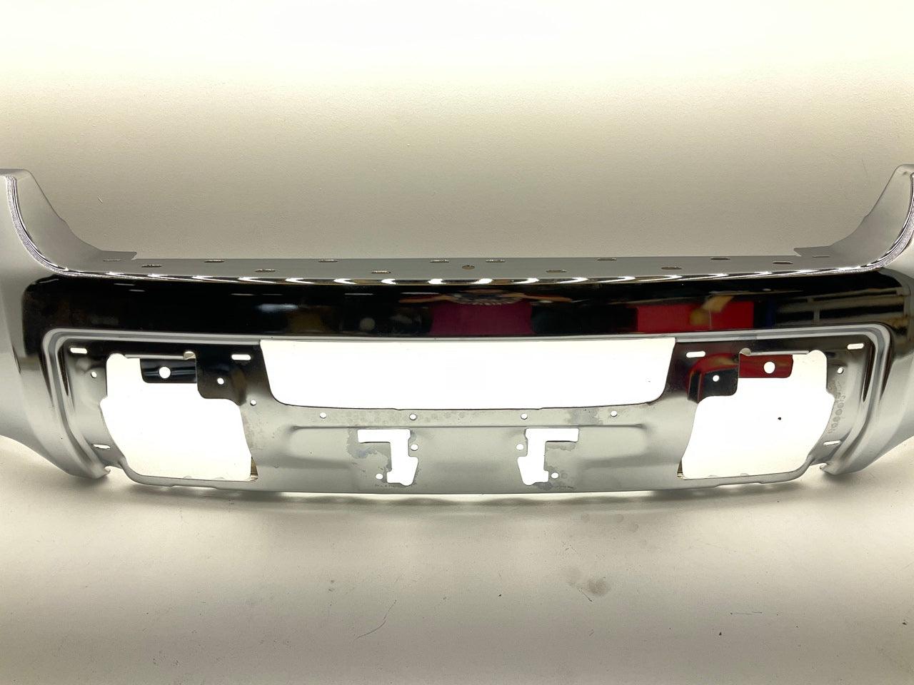 GMPU008DB Chrome Front Bumper 2015-2019 GMC Sierra 2500 HD 3500 W/O Sensor Holes