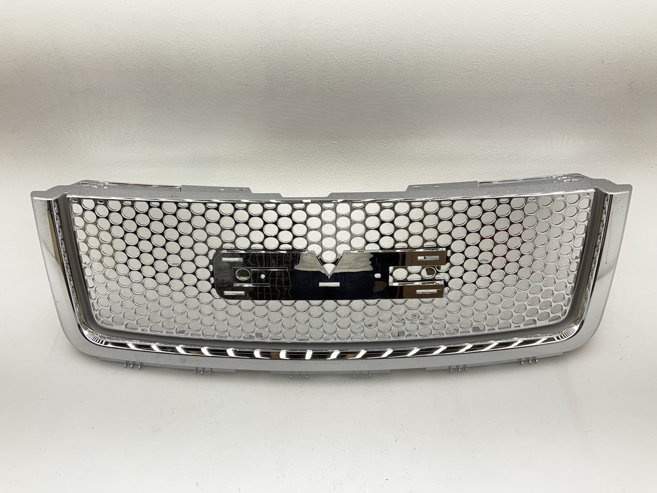NEW AFTERMARKET 2007-13 GMC Sierra 1500 Denali Style Front Bumper Grille, Chrome