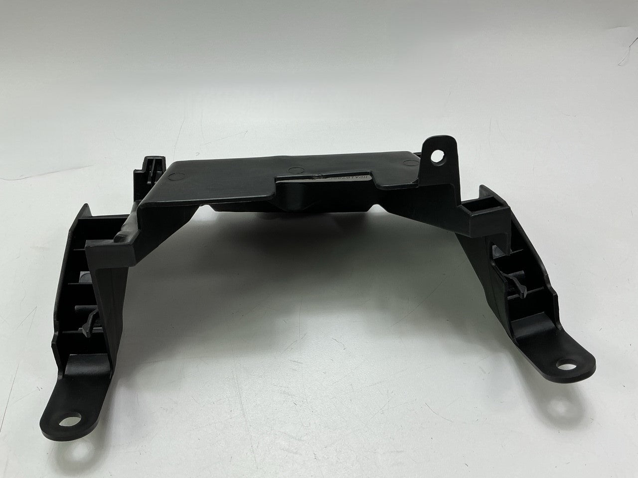 NEW AFTERMARKET HDA1070BF Grille Bracket For 2013-16 Honda Accord