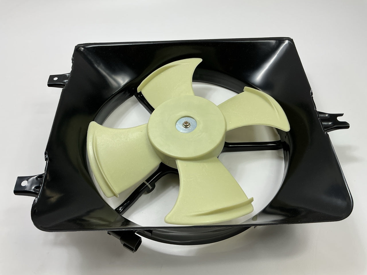HDA1089AH A/C Condenser Fan For 1995-1997 Honda Accord 2.7L V6