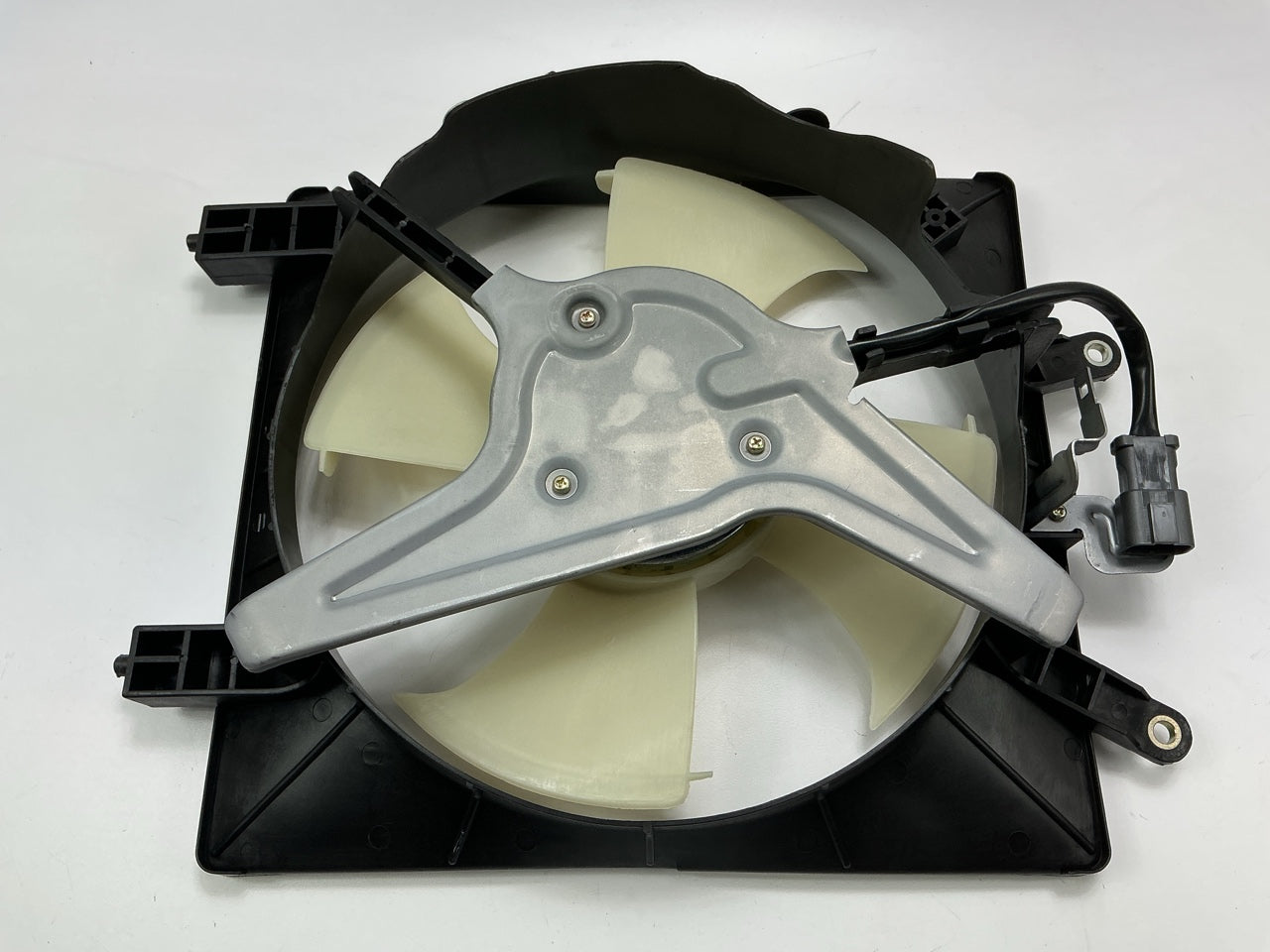 NEW AFTERMARKET HDC1089YB A/C Condenser Radiator Fan - 2001-2005 Honda Civic 1.7