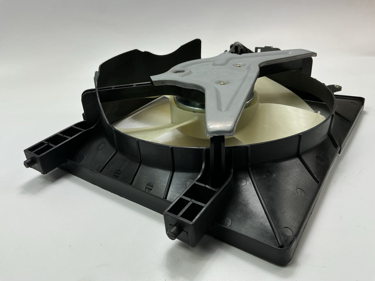 NEW AFTERMARKET HDC1089YB A/C Condenser Radiator Fan - 2001-2005 Honda Civic 1.7