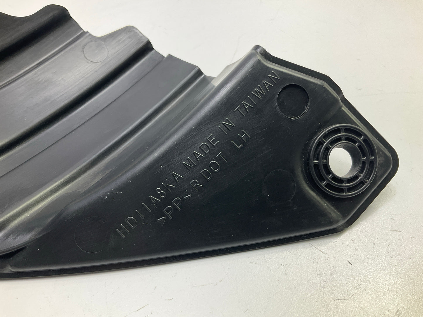 NEW AFTERMARKET 2016-21 Honda Civic Sedan Rear Right Bumper To Body Filler Panel