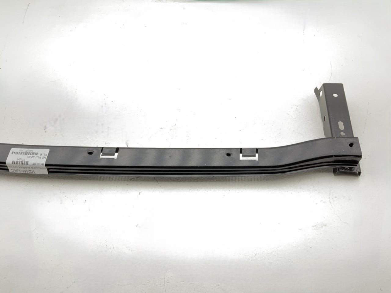 Front Bumper Cover Face Bar Upper Retainer Brace Support Bracket - 03-05 Pilot