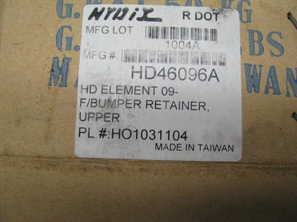 Front Upper Bumper Retainer HO1031104 For 2009-2010 Honda Element