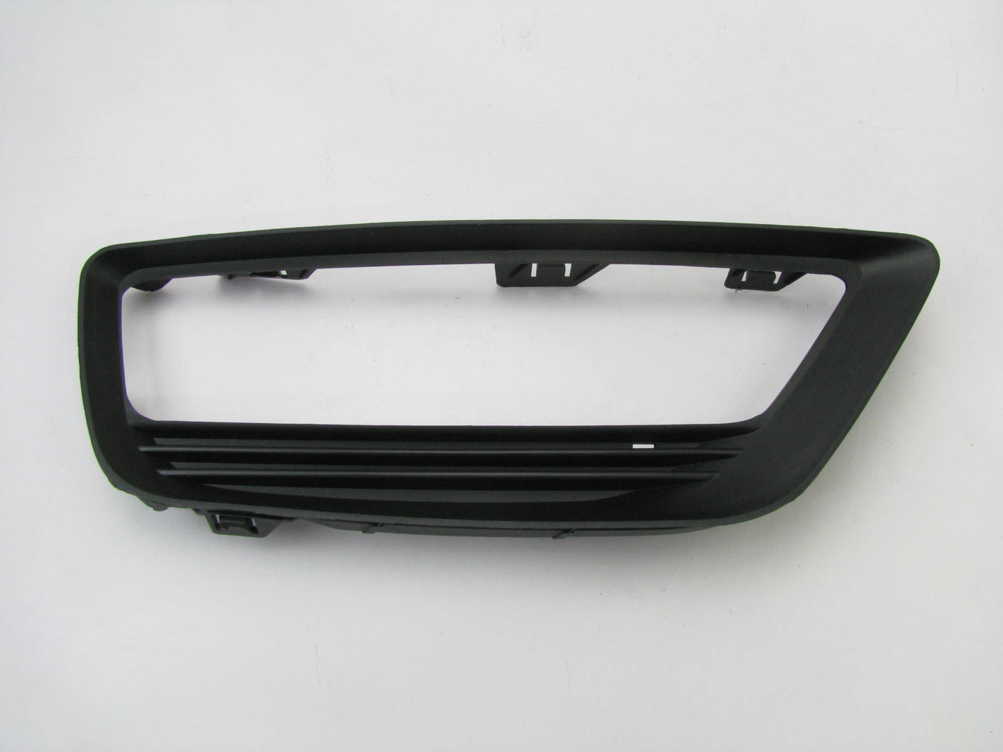 NEW AFTERMARKET - FRONT RIGHT Fog Light Bezel For 13-15 Honda Accord HO1039111