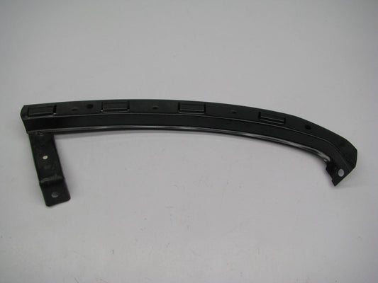 Front Right Bumper Filler HO1089108 For 2001-2003 Honda Civic