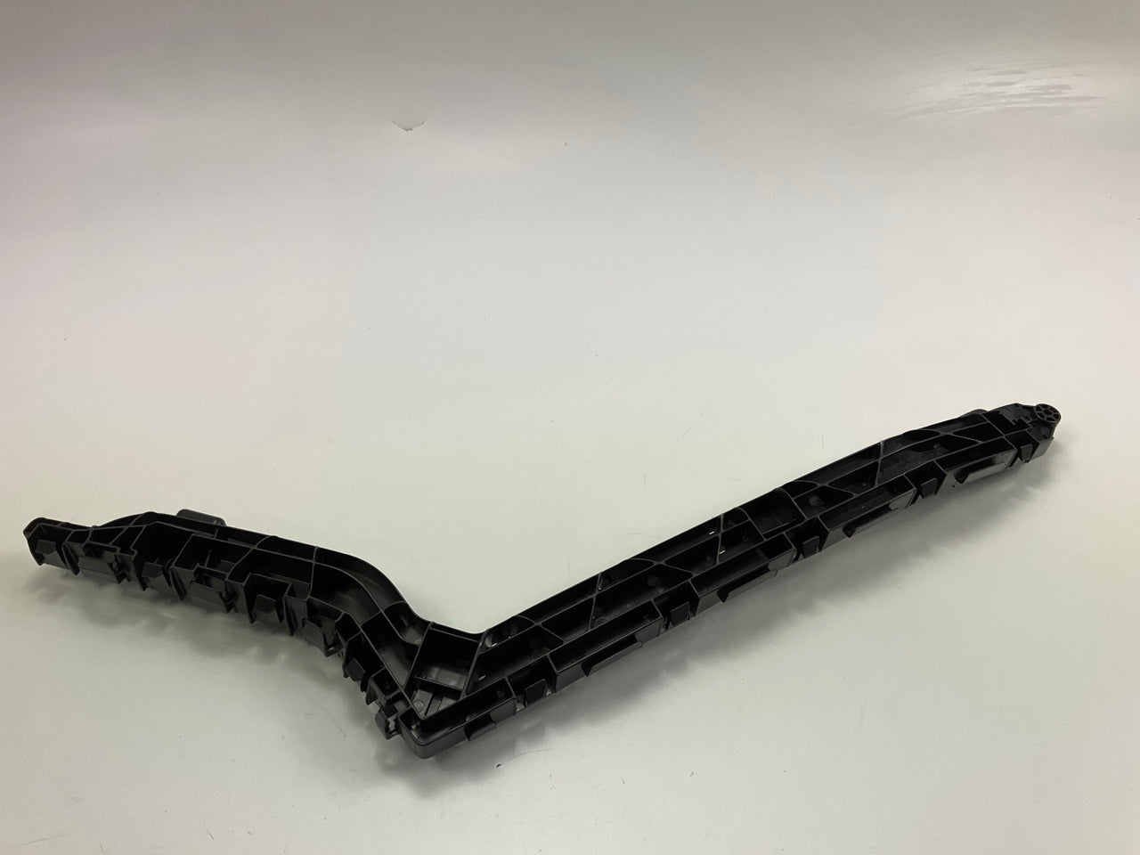 NEW AFTERMARKET Rear Left Side Bumper Cover Retainer For 2012-2014 Honda CR-V
