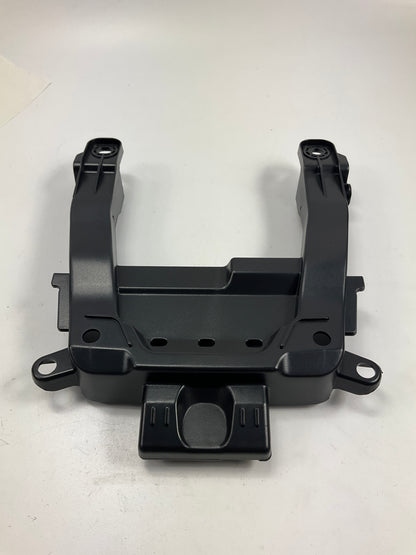NEW AFTERMARKET - Grille Bracket  For 2012-2015 Honda CR-V  HO1207106