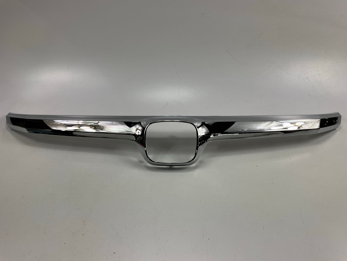 AFTERMARKET - Center Chrome Grille For 2012 Honda Civic SEDAN HO1210139