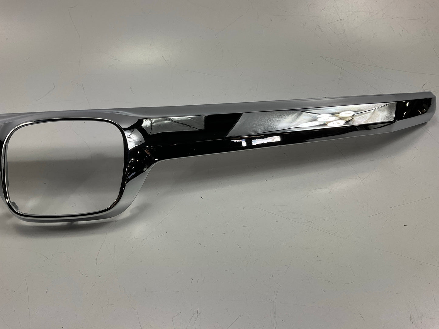 AFTERMARKET - Center Chrome Grille For 2012 Honda Civic SEDAN HO1210139